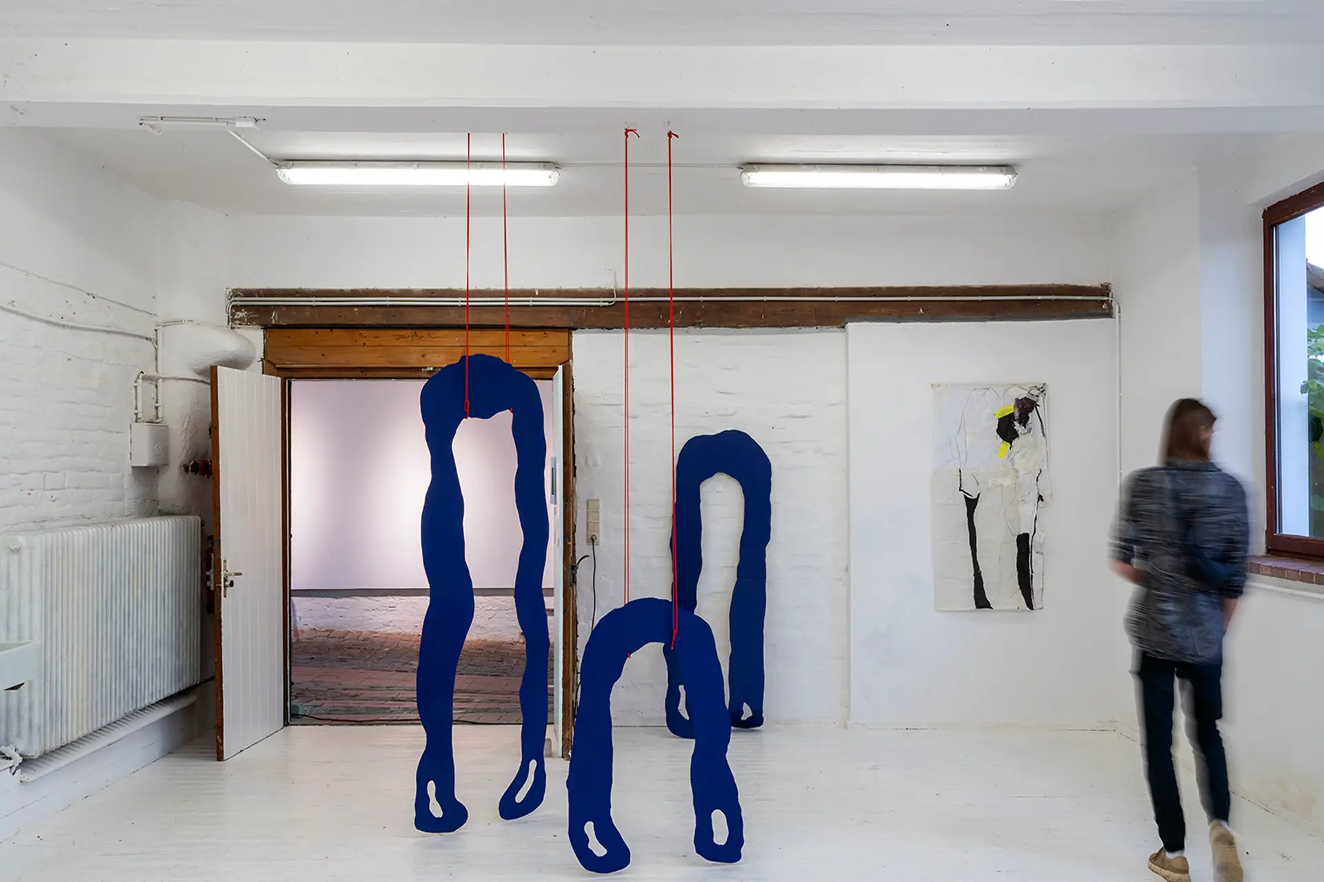 Vom Atelier zur Ausstellung: Die Studierenden stellen regelmäßig ihre Kunstwerke aus.